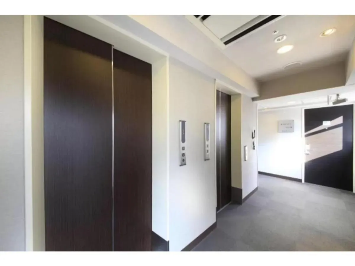 R & B Hotel Kamata Higashiguchi - Vacation Stay 38816V Tokyo 0*,  Japan